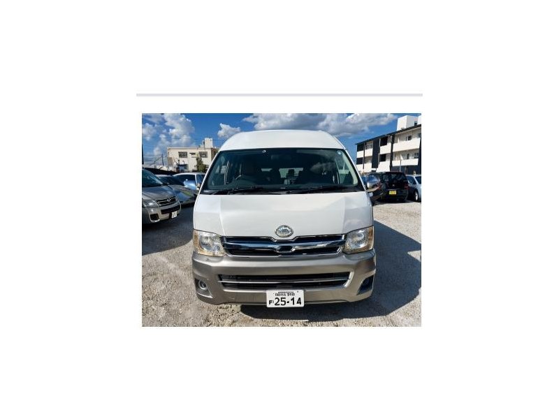 TOYOTA HIACE rental vehicle